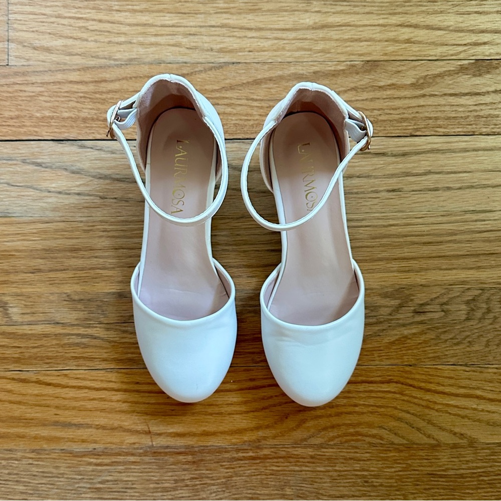 Girls Heels with Ankle Strap, White, Size 1
